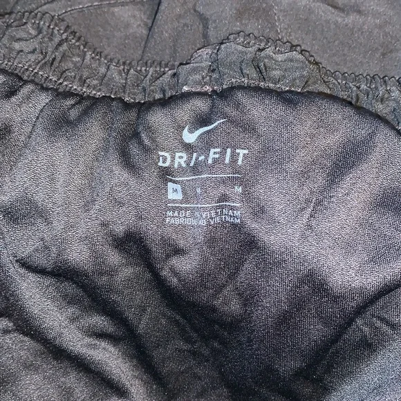 Nike Black Running Shorts - Picture 4 of 4